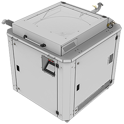 CMT600 cylindrical chocolate melting tank at 600 kg on 220 V single-phase or 380 V three-phase, with water-jacket heating, variable-speed agitator, and integrated chocolate pump; sized for shifts above 400 kg of chocolate consumption; not insulated